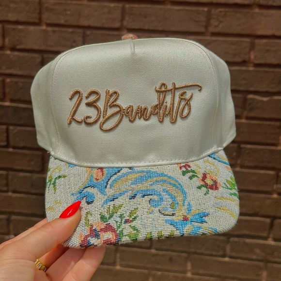 23 Bandits Boutique Floral Snapback Merch Hat - Picture 1 of 1